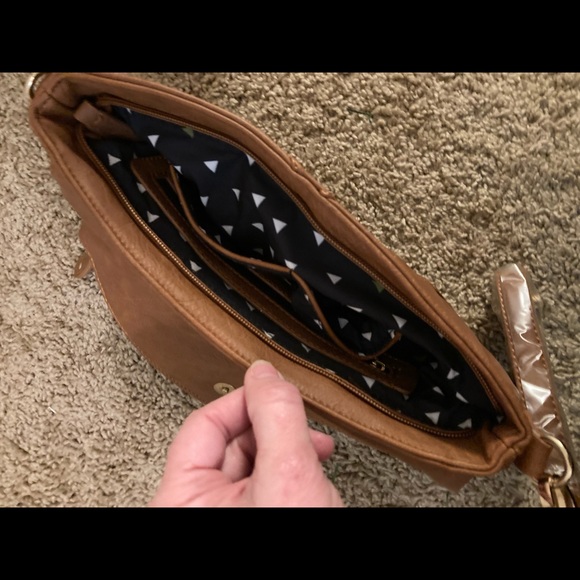 Purse - NWOT Street Level clutch in light brown. - Picture 6 of 8